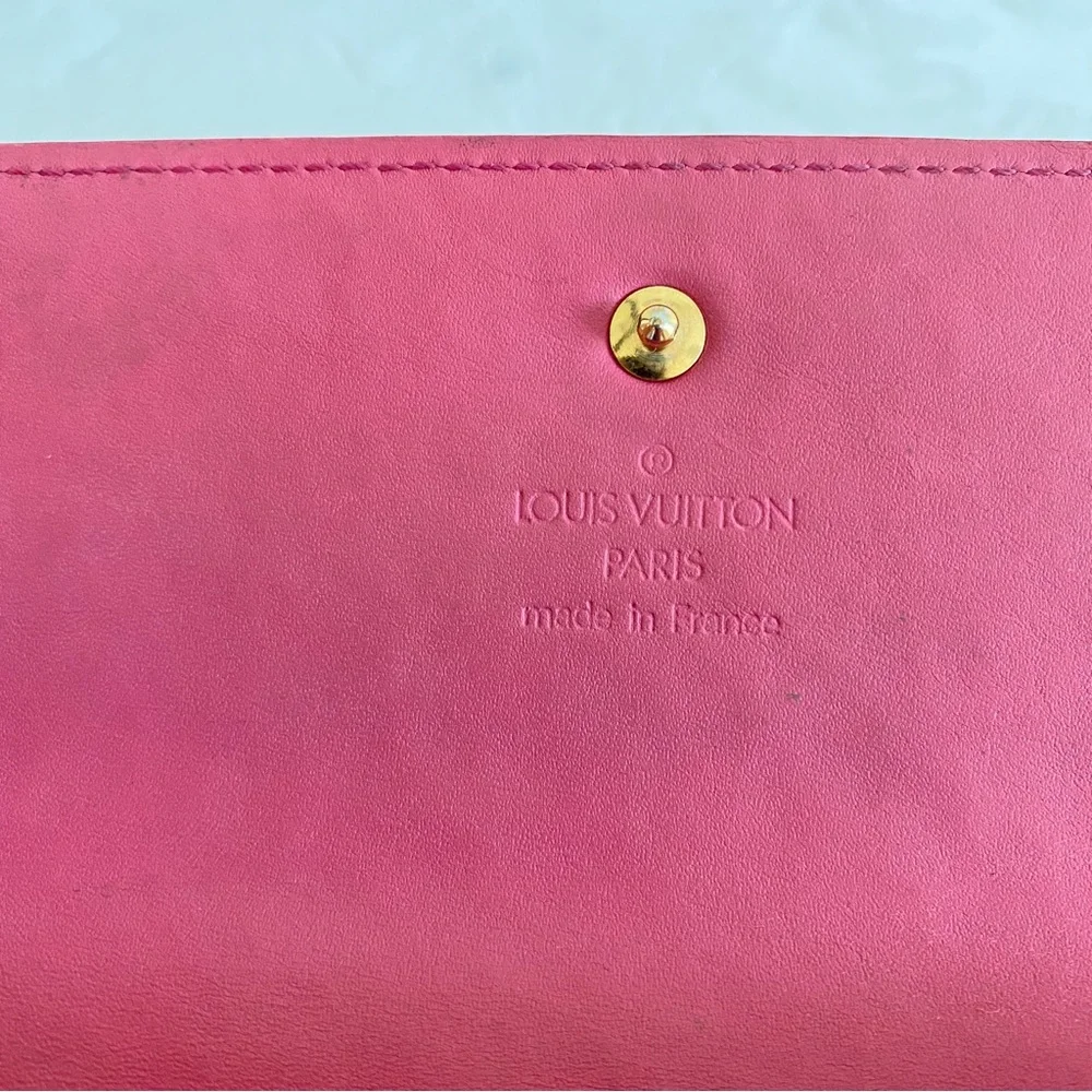 LOUIS VUITTON pink Vernis Wallet